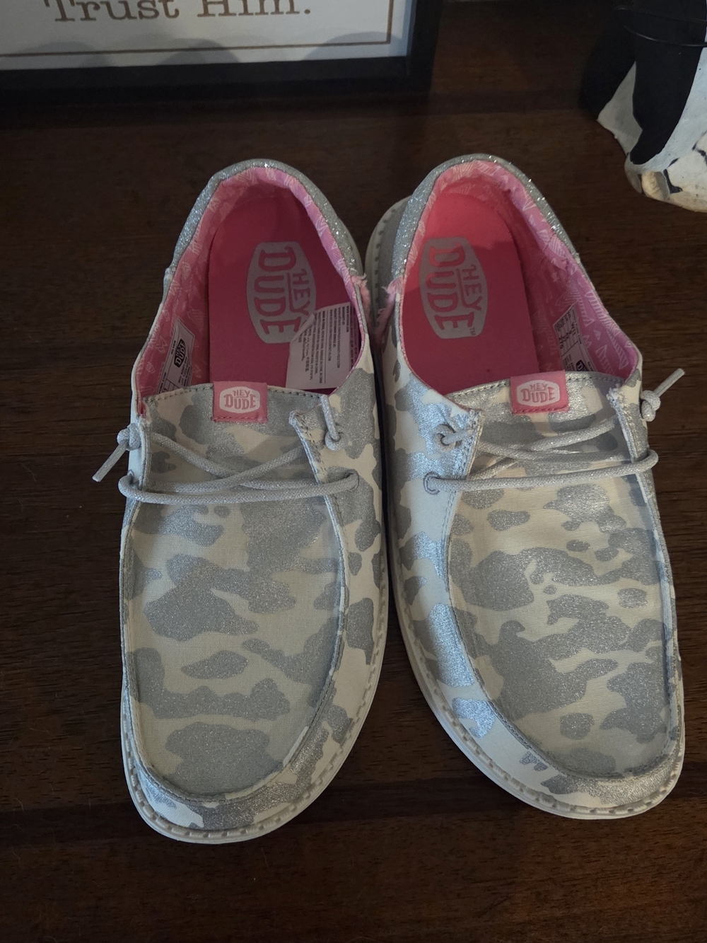 Hey Dude Women's Silver Glitter & Pink Camo Wally Slip-On Flats - Picture 4 of 5